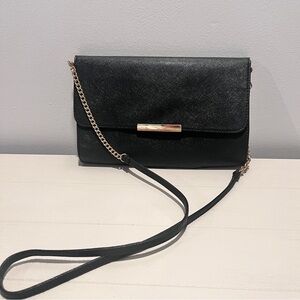 H&M Black Shimmer Gold Chain Clutch Purse New Years Dress Should Bag